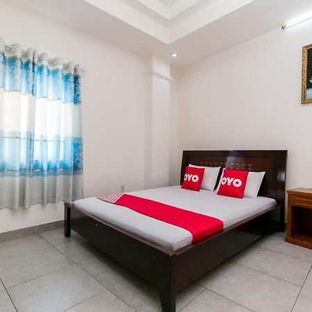 Oyo 1117 Ngoc Lan Motel Хюэ Экстерьер фото