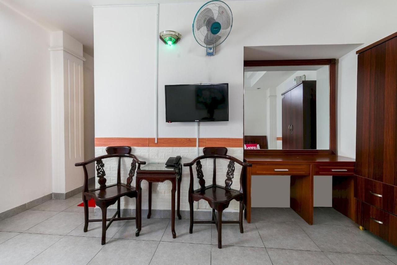 Oyo 1117 Ngoc Lan Motel Хюэ Экстерьер фото